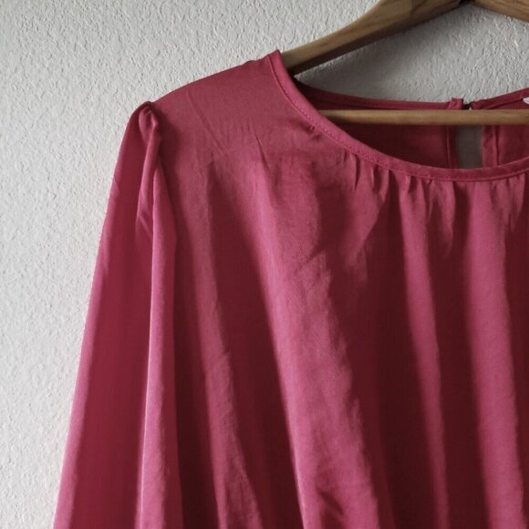 Knox Rose Red Dress Shiny Long Flutter Sleeve Flowy Dress Size Small S NEW! - Picture 6 of 12